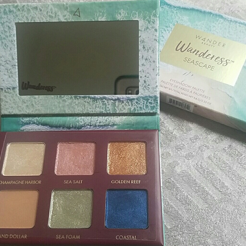 Wander beauty seascape eyeshadow pallet